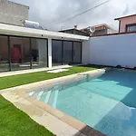 Sargaco Pool And Гостевой дом